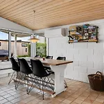Holiday home Gudmund - 50m From The Sea By Interhome