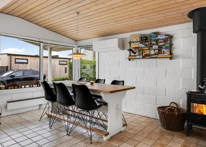 Holiday home Gudmund - 50m From The Sea By Interhome